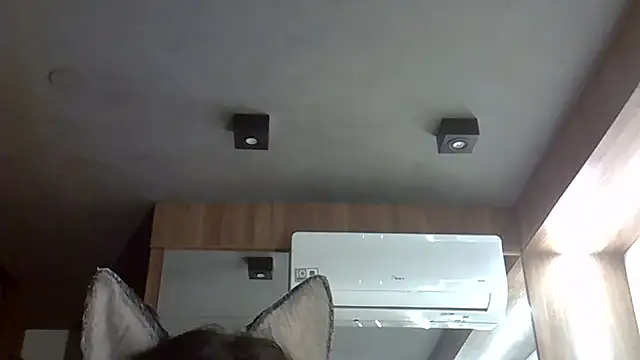 Snapshot of Skinny-Kitten chatting on November 2025 12:13:02 AM Skinny-Kitten online show from November 2025 12:13:02 AM