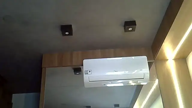 Snapshot of Skinny-Kitten chatting on November 2025 12:17:01 PM Skinny-Kitten online show from November 2025 12:17:01 PM