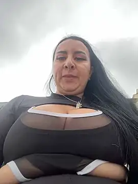 Snapshot of Abril_Luv chatting on March 2025 07:35:02 PM Abril Luv online show from March 2025 07:35:02 PM