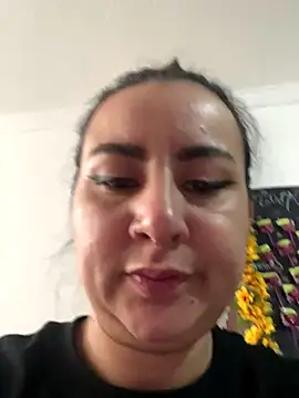 Snapshot of Abril_Luv chatting on September 2025 12:21:02 PM Abril Luv online show from September 2025 12:21:02 PM