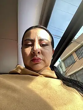 Snapshot of Abril_Luv chatting on October 2025 12:23:02 PM Abril Luv online show from October 2025 12:23:02 PM