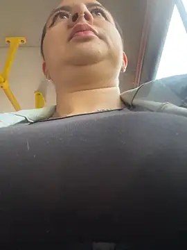 Snapshot of Abril_Luv chatting on October 2025 12:06:01 PM Abril Luv online show from October 2025 12:06:01 PM