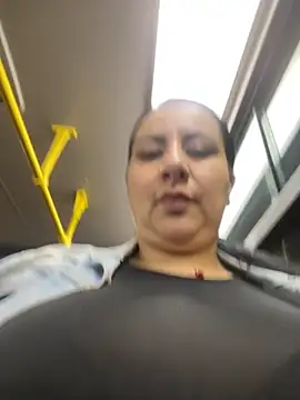 Snapshot of Abril_Luv chatting on October 2025 12:55:01 AM Abril Luv online show from October 2025 12:55:01 AM