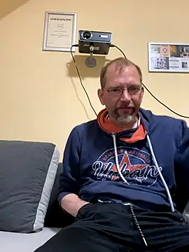 Snapshot of ScarfaceZero chatting on October 2025 12:13:02 PM ScarfaceZero online show from October 2025 12:13:02 PM