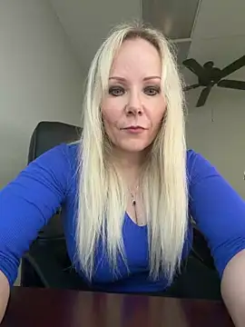 Snapshot of Sexual_Lovable_Doll chatting on June 2026 03:21:02 PM Sexual Lovable Doll online show from June 2026 03:21:02 PM