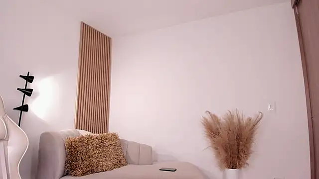 Snapshot of wandathompson_ chatting on January 2025 05:14:01 PM wandathompson online show from January 2025 05:14:01 PM