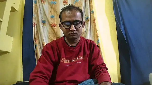 Snapshot of Cute_boy2000 chatting on February 2025 12:30:02 PM Cute boy2000 online show from February 2025 12:30:02 PM