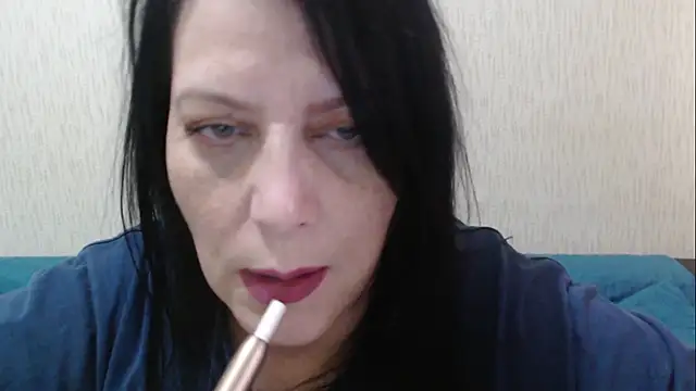 Snapshot of Mirabelle_Sweet chatting on May 2026 07:49:01 AM Mirabelle Sweet online show from May 2026 07:49:01 AM
