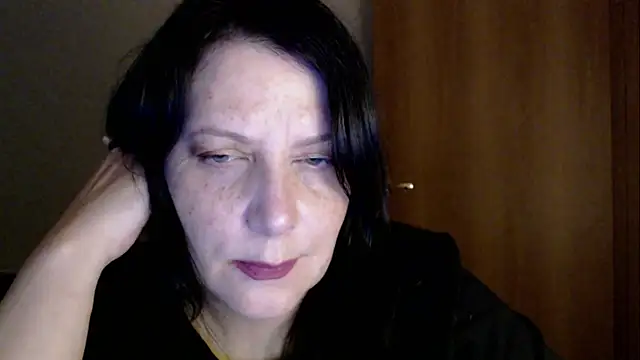 Snapshot of Mirabelle_Sweet chatting on June 2026 06:56:02 PM Mirabelle Sweet online show from June 2026 06:56:02 PM