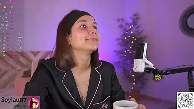 imjess01 online show from April 2026 03:50:02 PM