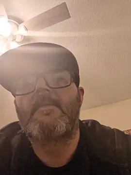 Louis504z online show from April 2026 06:14:01 AM