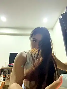 LuceroRm online show from November 2025 05:17:02 AM