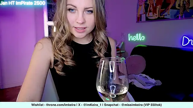 Snapshot of ImKeira chatting on January 2025 10:28:01 PM ImKeira online show from January 2025 10:28:01 PM