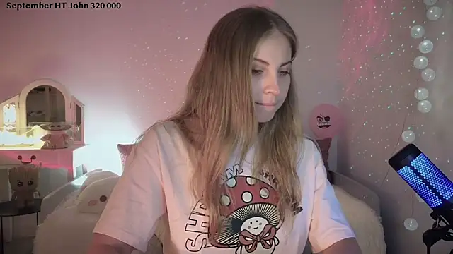 Snapshot of ImKeira chatting on September 2025 06:41:02 PM ImKeira online show from September 2025 06:41:02 PM