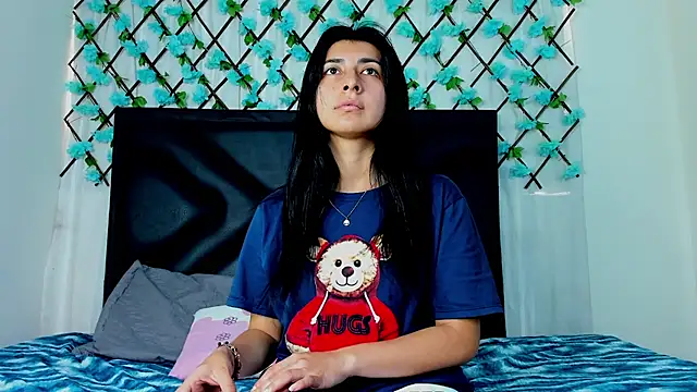 EmmaWilliamss online show from January 2025 02:53:02 PM