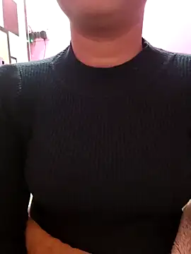 Snapshot of ANGE-MOU chatting on January 2025 11:55:02 PM ANGE-MOU online show from January 2025 11:55:02 PM