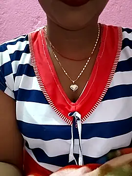 Snapshot of ANGE-MOU chatting on February 2025 01:02:02 AM ANGE-MOU online show from February 2025 01:02:02 AM