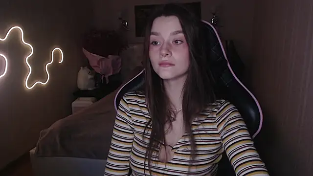 Snapshot of jeann_elsaa chatting on December 2024 11:36:01 PM jeann elsaa online show from December 2024 11:36:01 PM