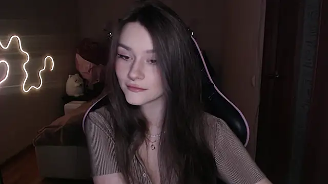 Snapshot of jeann_elsaa chatting on December 2024 10:57:02 PM jeann elsaa online show from December 2024 10:57:02 PM