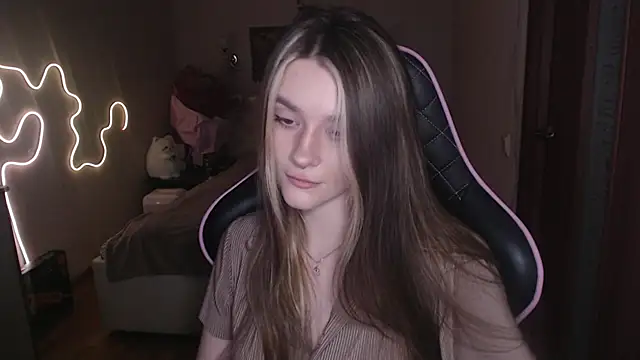 Snapshot of jeann_elsaa chatting on February 2025 09:35:02 PM jeann elsaa online show from February 2025 09:35:02 PM