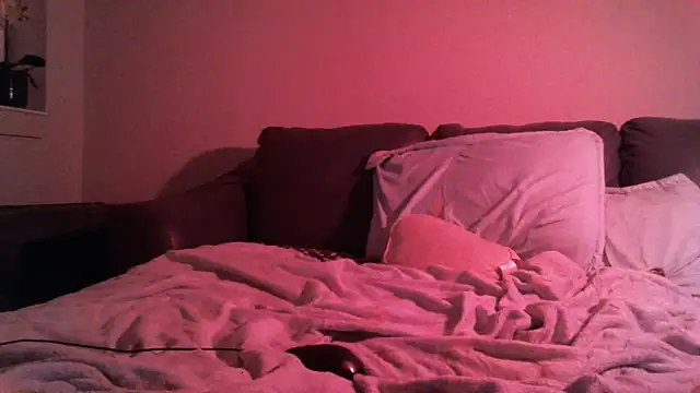 Snapshot of lofibunni chatting on February 2025 04:16:02 AM lofibunni online show from February 2025 04:16:02 AM