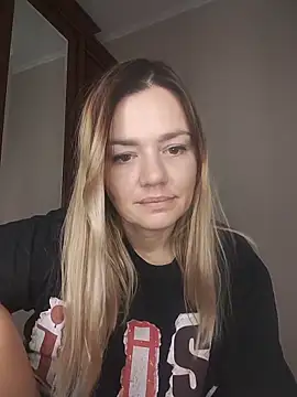 KrissSexi online show from November 2025 05:12:03 AM