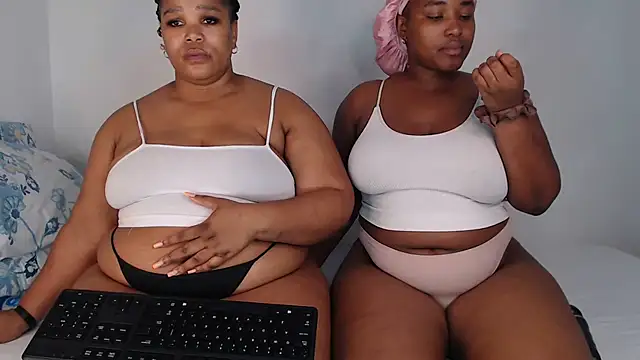 SexyAmeena2002 online show from March 2026 08:26:01 PM