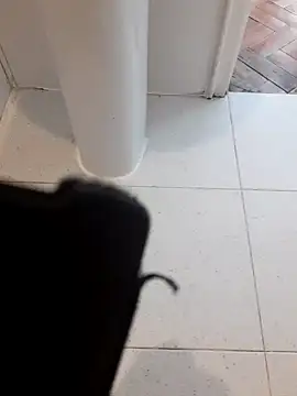 Snapshot of ManBlackhot chatting on December 2024 02:03:02 PM ManBlackhot online show from December 2024 02:03:02 PM