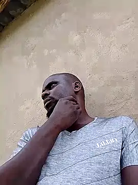 Leebwoy20 online show from October 2025 11:00:01 AM