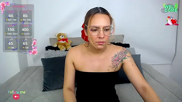 Bianca     online show from March 2025 08:32:02 PM