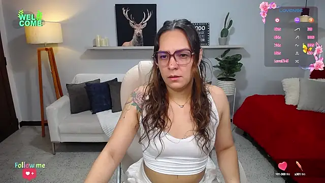 Bianca     online show from October 2025 01:06:01 AM