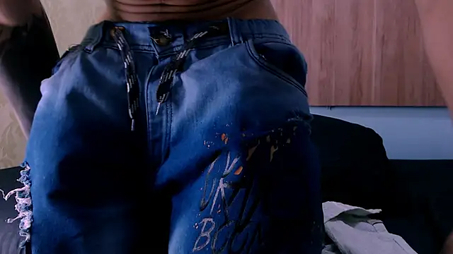 AlbertBernal69 online show from February 2025 06:34:02 AM