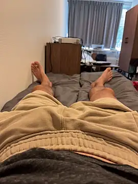 mihaixxx1 online show from September 2025 01:34:01 PM