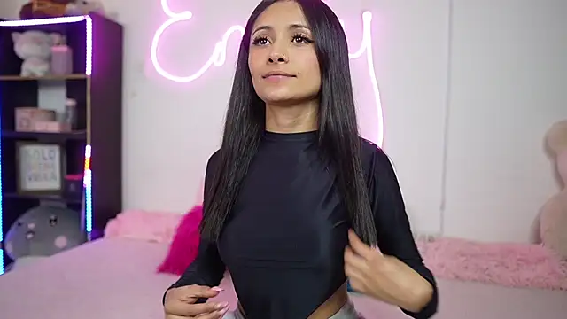 emily smittt online show from February 2025 02:08:02 AM