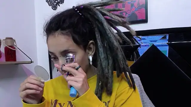 Snapshot of ORIANNA_BODMOD chatting on January 2025 06:59:01 AM ORIANNA BODMOD online show from January 2025 06:59:01 AM