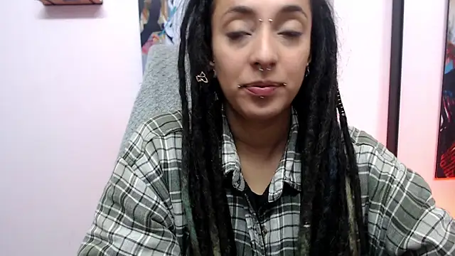 Snapshot of ORIANNA_BODMOD chatting on April 2026 04:59:01 AM ORIANNA BODMOD online show from April 2026 04:59:01 AM