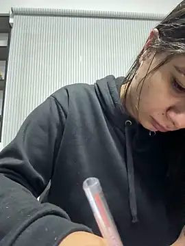 ZiaCalifa online show from December 2025 11:15:02 AM