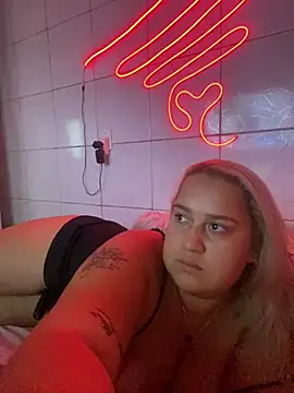 MinaBoss online show from March 2025 01:43:01 AM