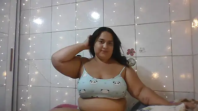 Snapshot of MinaBoss chatting on March 2026 03:44:02 AM MinaBoss online show from March 2026 03:44:02 AM