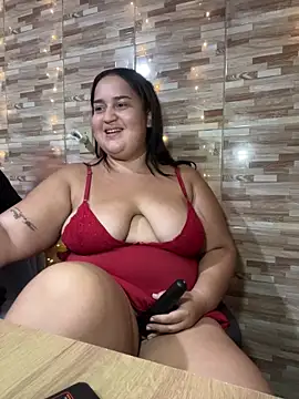 Snapshot of MinaBoss chatting on March 2026 12:32:02 AM MinaBoss online show from March 2026 12:32:02 AM