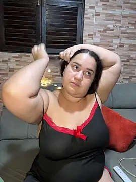 Snapshot of MinaBoss chatting on April 2026 01:59:01 AM MinaBoss online show from April 2026 01:59:01 AM