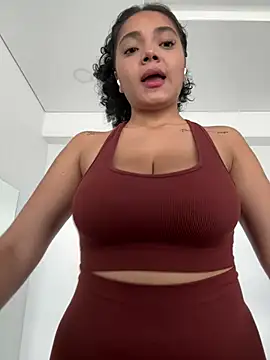 Mariecurl online show from January 2025 02:08:02 PM