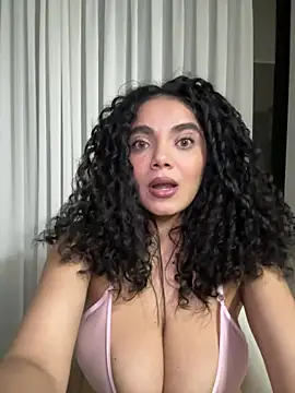 Mariecurl online show from February 2026 02:59:02 AM