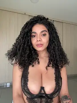 Mariecurl online show from February 2026 06:55:02 PM