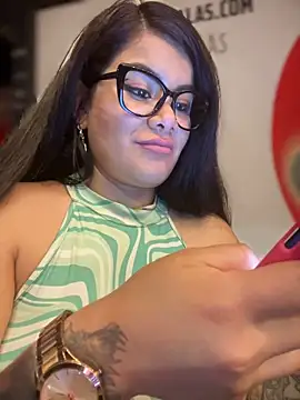 Insane Issa online show from February 2025 01:57:01 AM