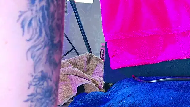 NathaxaLeans online show from October 2025 11:44:02 AM