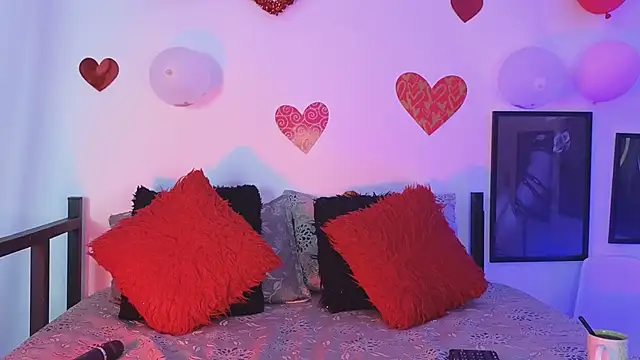 MishaKinki online show from February 2025 06:57:02 PM