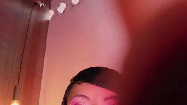 MishaKinki online show from March 2026 06:56:02 PM