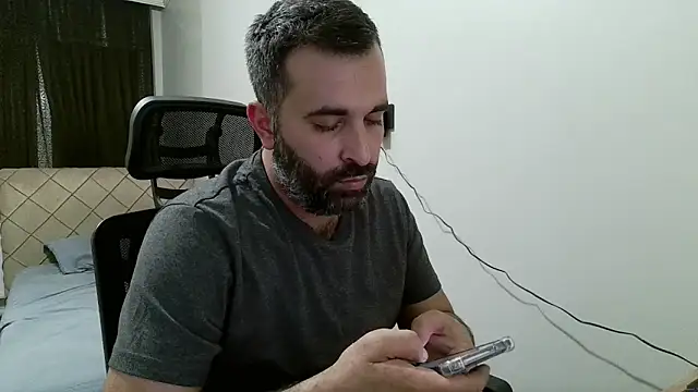 tgltplsr online show from December 2025 09:44:01 PM