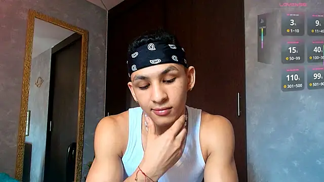 liuscast22 online show from September 2025 03:01:01 PM